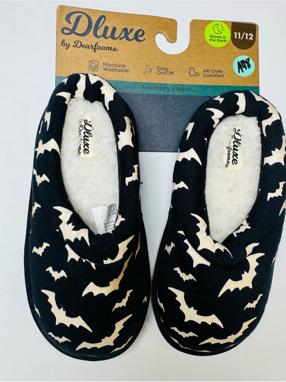 Deluxe by Dearfoams Glow-in-the-Dark Bat Memory Foam Slippers – Size 11/12